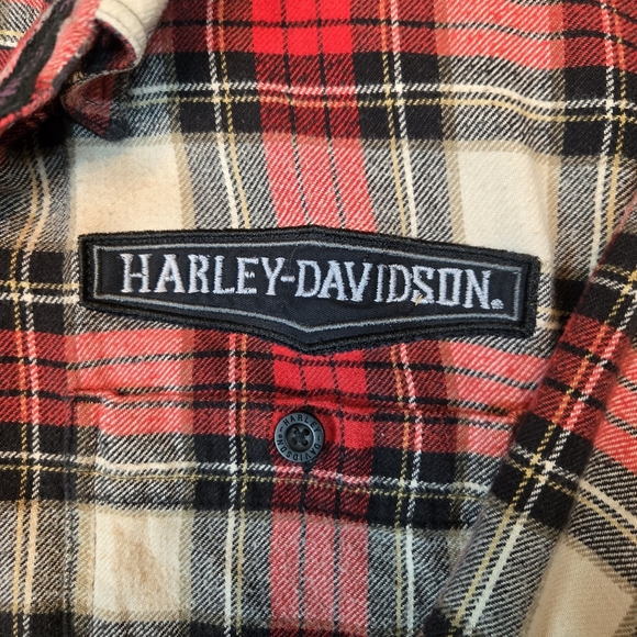 Harley-Davidson Men's Red and White Checkered Shirt - Picture 3 of 8